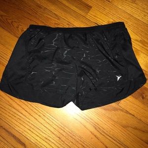 Old Navy active running shorts size M